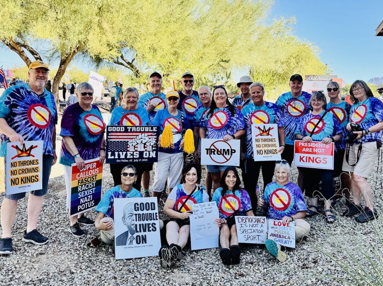 No Kings Oro Valley -- the Lehn family